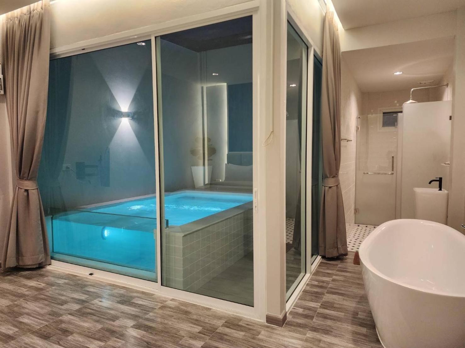 Skyline Resort Ban Khlong Lat Bua Khao Exterior foto