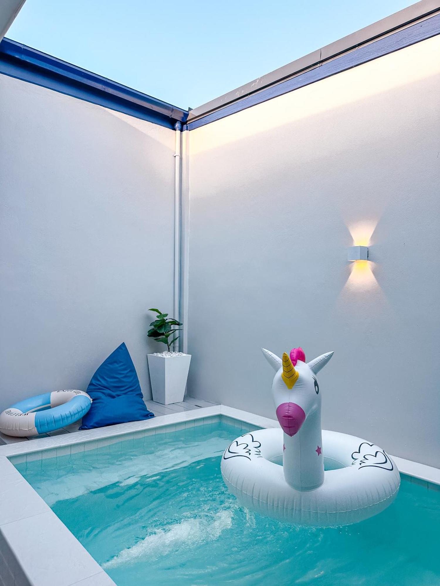 Skyline Resort Ban Khlong Lat Bua Khao Exterior foto